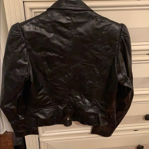Leather jacket - Picture 2 of 2